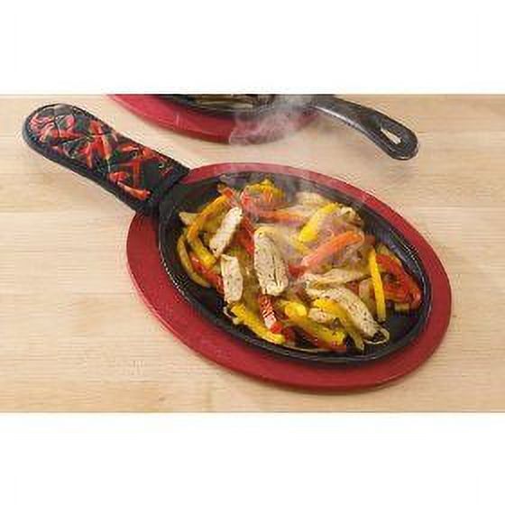 Lodge Cast Iron Fajita Set with Red Stained Wooden Underliner & Handle Mitt, 3 Piece - image 4 of 7