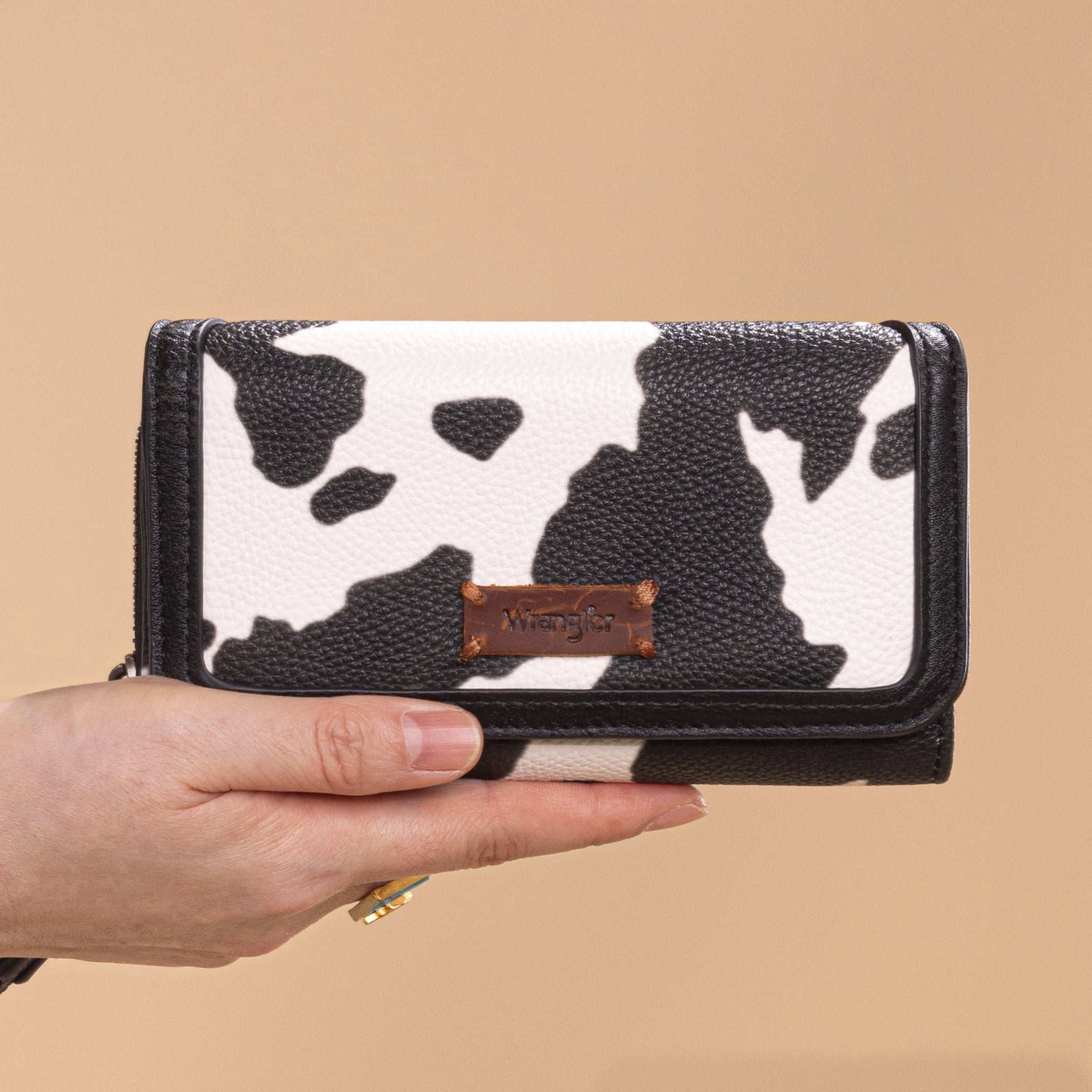 Wrangler Wallet Purse for Women Minimalist Wristlet Wallet with RFID Blocking Credit Card Holder, Cow Black
