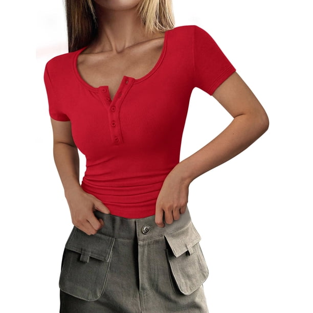 Remera PRETTYGARDEN Ajustada de Canalé con Cuello Henley y Botones Roja Talle L