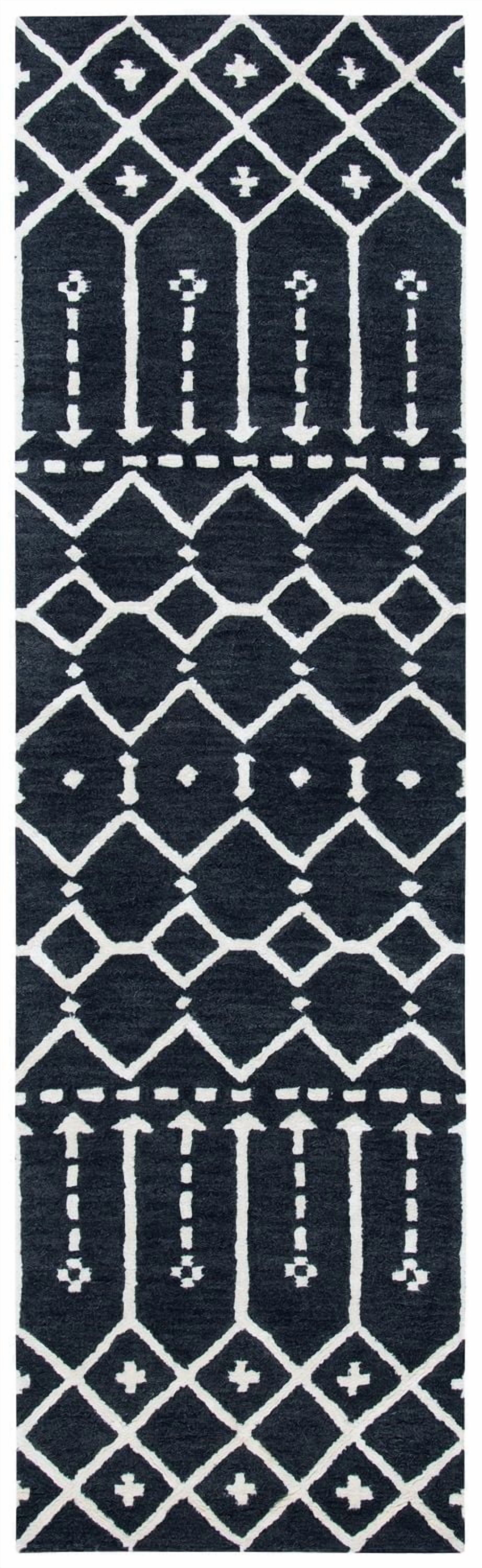 Safavieh Himalaya Darin Geometric Area Rug