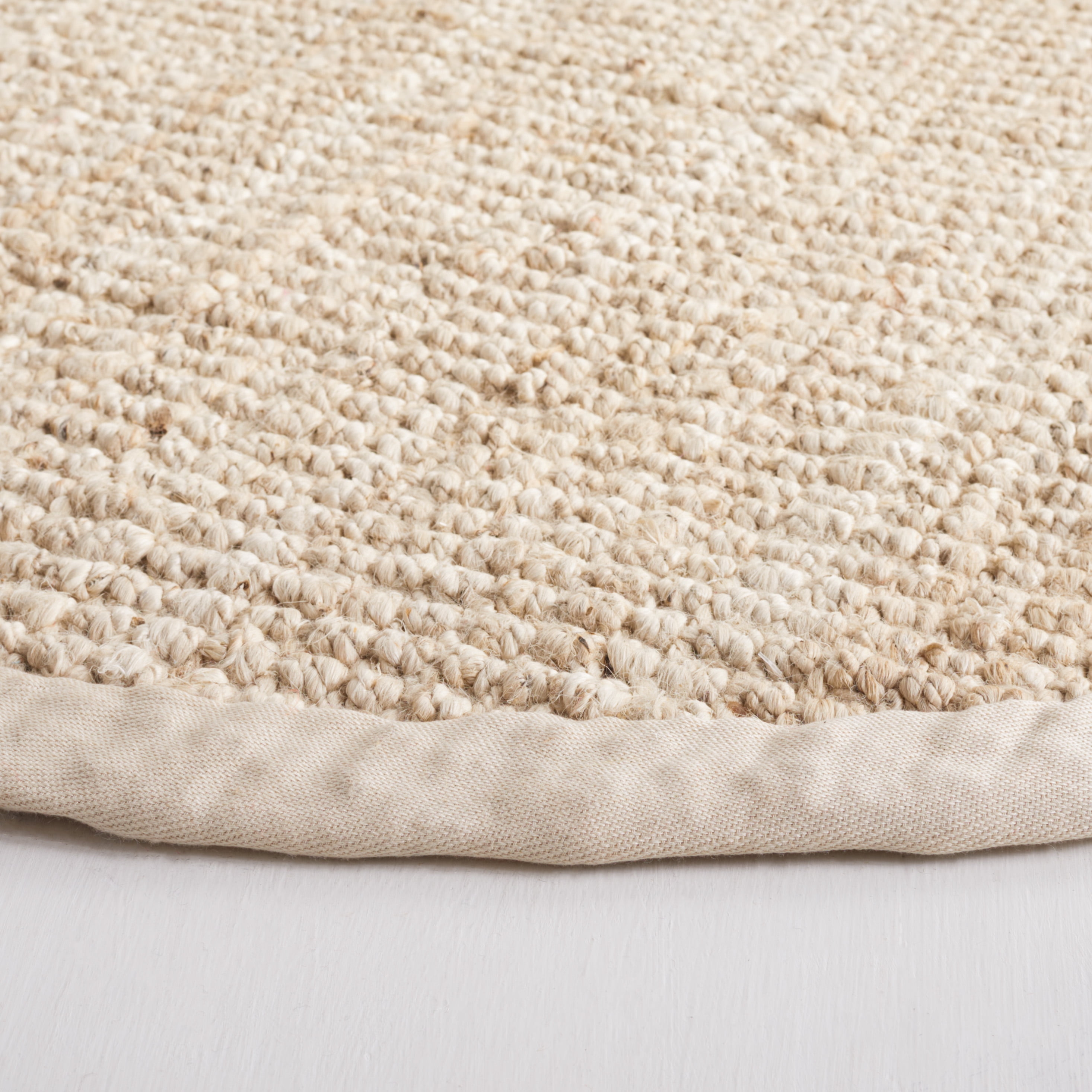 Safavieh Natural Fiber Delmar Solid Area Rug, Bleach/Ivory, 3' x 3' Round