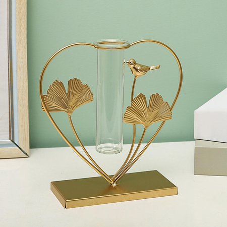 Nordic s Flower Vase Metal Terrarium Plant Container Dried Flowers Arrangements for Bar Desktop Living Room Office Ornament , Heart