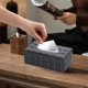 thumbnail image 1 of Caja de pañuelos rectangular de cuero sintético con tapa, soporte para servilletas de papel para baño, hogar, oficina, coche, decoración automotriz con base magnética., 1 of 6