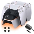 thumbnail image 1 of Cargador para mando de PS5 con kit de agarre para el pulgar, adaptador de CA de carga rápida, base de carga Dualsense para dos mandos de Playstation 5 con indicador LED, color blanco, 1 of 8