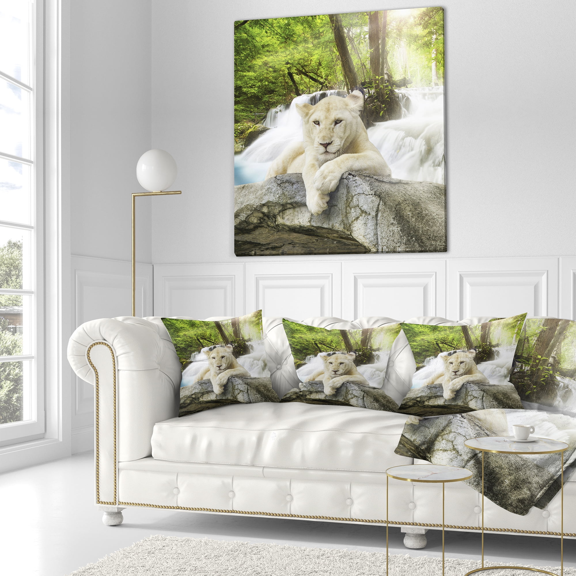 Designart White Lion - Animal Throw Pillow - 18x18