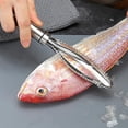 thumbnail image 4 of Rascador de escamas de pescado, escalador de pescado de acero inoxidable 304, incluye pinzas de acero inoxidable, utensilios de cocina para utensilios de Chef y mariscos, 4 of 5