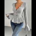 thumbnail image 4 of Camiseta Elegante de Larga con Cuello en V para Mujer, Otoño e Invierno, con Volantes, Corte Entallado y Mangas Acampanadas Gris M, 4 of 8