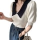 thumbnail image 5 of Blusa de punto con cuello vuelto, blusa de mujer de manga corta con bloques de color y cuello vuelto, camisa de punto de manga corta abullonada con acabado de lujo, 5 of 9