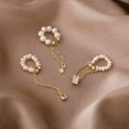thumbnail image 4 of Pendientes con clip para la oreja con borlas de perlas de agua dulce y diseño de estilo, con temperamento de hada, uso versátil, 4 of 6