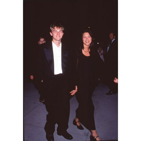 Leonardo Dicaprio And Caitlin Keats At Vanity Fair Oscar Party Photo Print (16 x 20) - Item # CPA4111