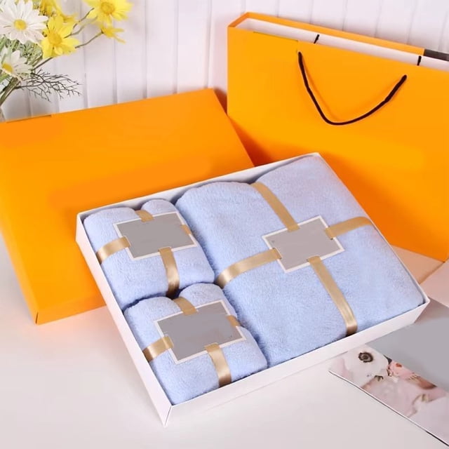 Juego de caja de regalo de toallas | Toallas de poliéster de vellón suave de 3 piezas | Toallas de baño y de mano | Absorbente de secado rápido | Verde azul claro | Inicio Viajes Spa | 35x75cm