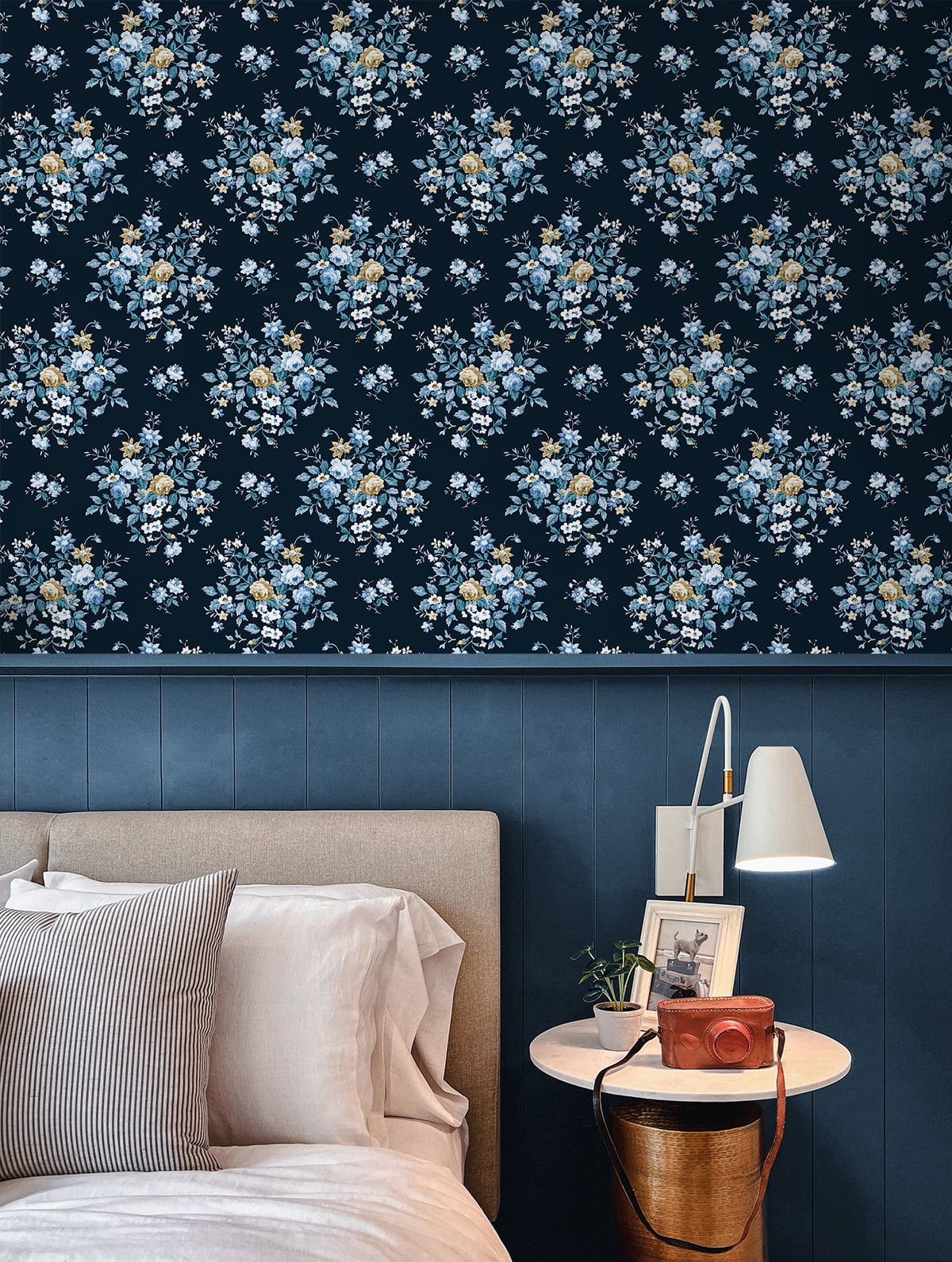 NextWall  Floral Bunches Peel and Stick Wallpaper 20.5 in. W x 18 ft. L - Midnight Blue & Toffee