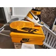 thumbnail image 2 of Size 11 - Jo r-dan 1 Retro High OG Yellow Toe 2022, 2 of 4