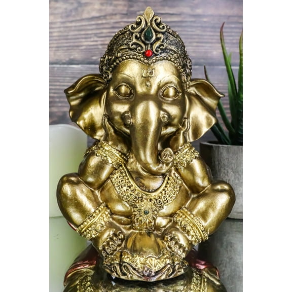 Vastu Hindu Elephant God Baby Ganesha Ganapati With Hands On Cheek Figurine