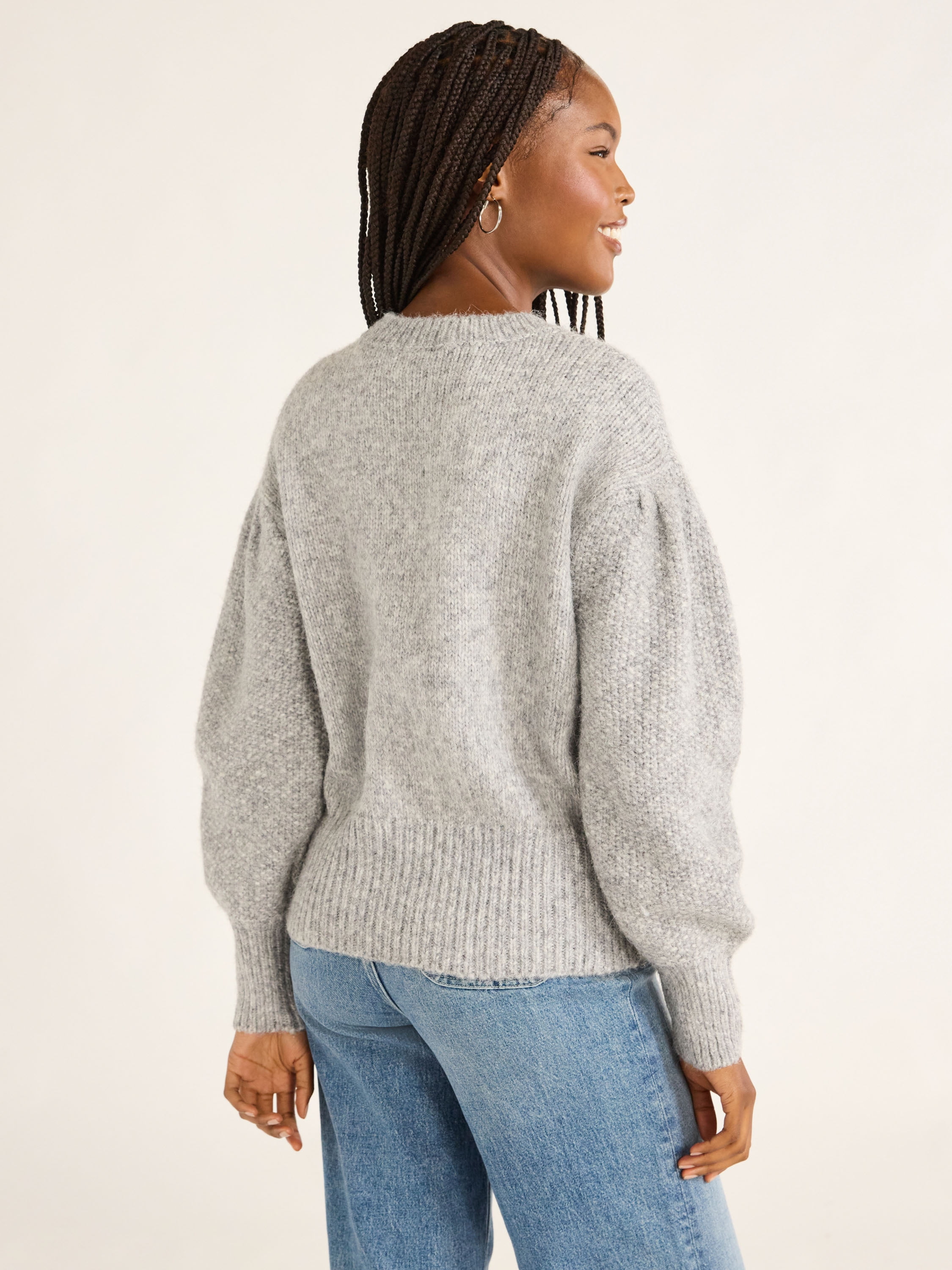 Free Assembly Women's & Women's Plus Embroidered Flower Sweater with Long Sleeves, Midweight, Sizes XS-4X