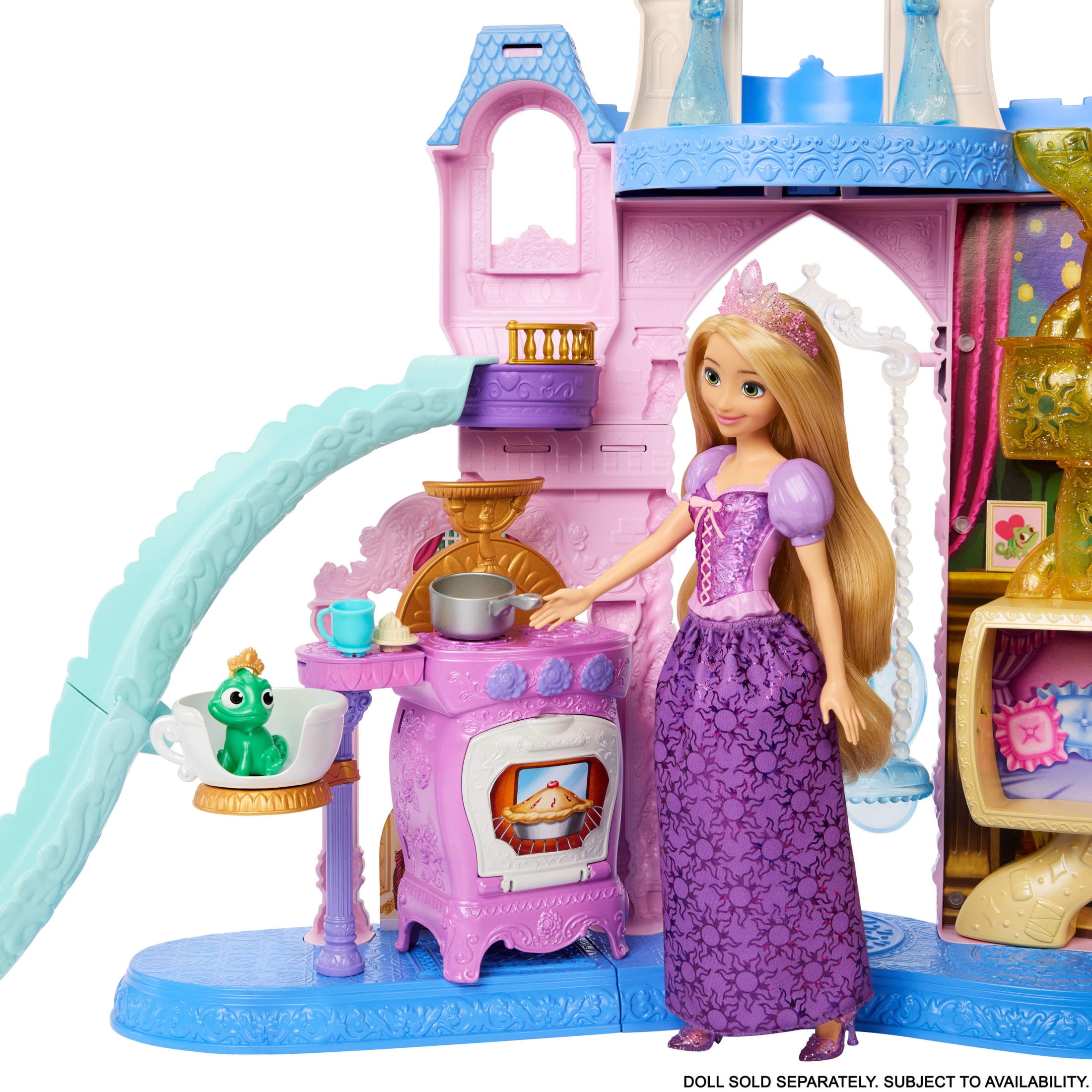 Disney Princess Pet Palace Doll Playset with 7 Play Areas, 3 Animal Friends & 20+ Furniture & Accessories