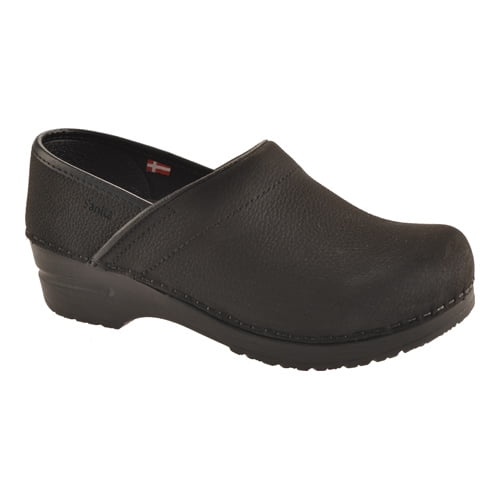 sanita clogs narrow width