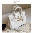 thumbnail image 1 of Bolso de platino con textura de guijarros para mujer, novedad de verano 2025, bolso de mano para mujer, bolso de hombro tipo bandolera de gran capacidad, 1 of 5