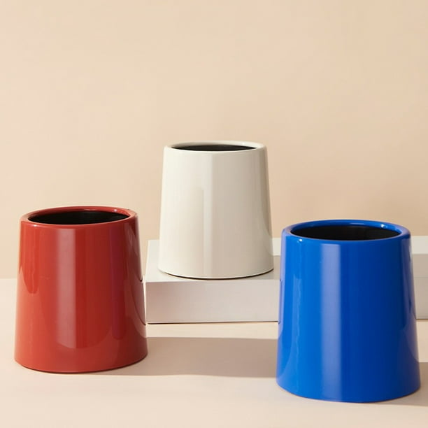 Papelera de sobremesa pequeña con tapa - Pequeño y adorable cubo de desorden para escritorio, residencia, oficina y dormitorio | Gran capacidad para papel, aperitivos y cosméticos | Blanco, rojo, azul