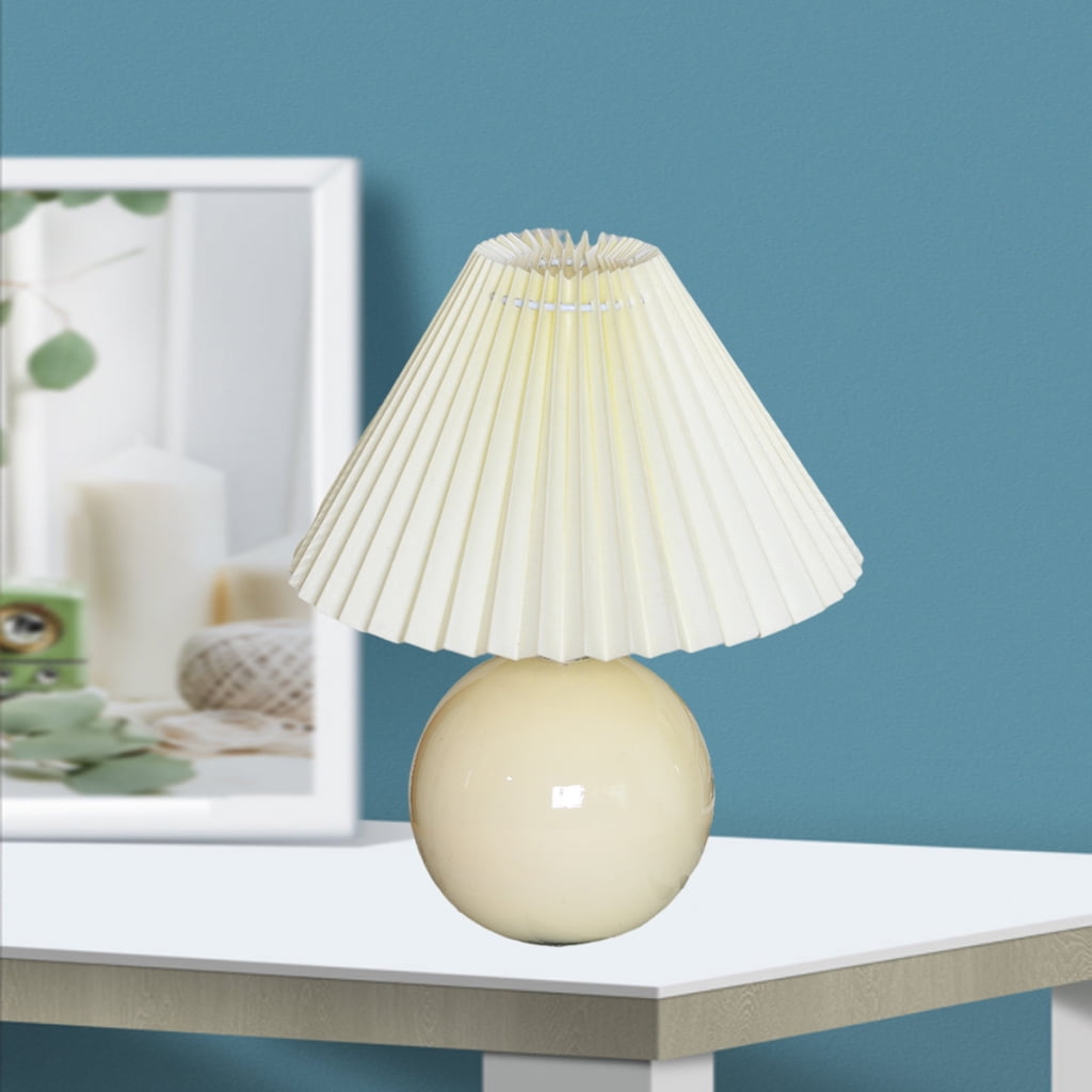 5W Vintage Creative Desktop LED Pleated -Caring Bracket Lamp for