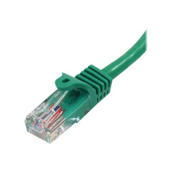 StarTech.com Cat5e Ethernet Cable - 5 ft - Green- Patch Cable - Snagless Cat5e Cable - Short Network Cable - Ethernet Cord - Cat 5e Cable - 5ft - Patch cable - RJ-45 (M) to RJ-45 (M) - 5 ft - UTP - CAT 5e - molded - green