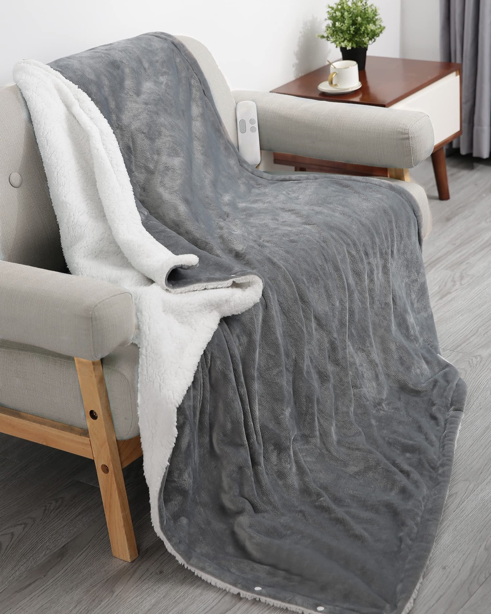 Novelty & More Clothing & Accessories MaxKare Electric Heated Throw