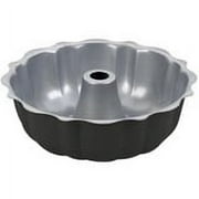 Cuisinart Chefs Classic Bakeware 9.5 Fluted Cake Pan