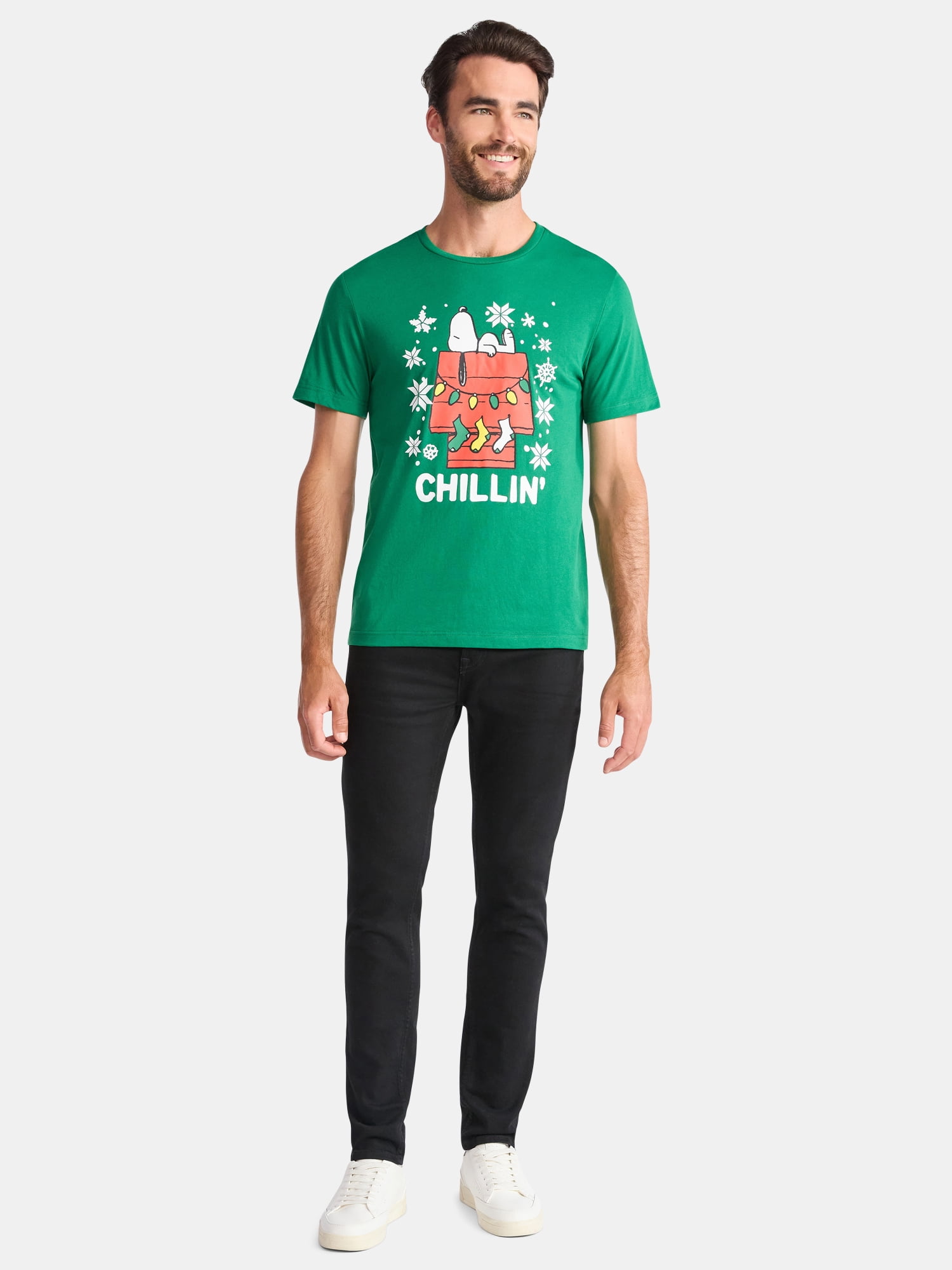 Snoopy Chillin Men's and Big Men's Christmas Graphic Tee, Sizes XS-3XL