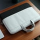 thumbnail image 4 of Funda para computadora portátil Funda protectora para computadora Manija Maletín Bolsa impermeable, resistente a los golpes, forro suave acolchado - Negro Zhivalor CPB-SSW2113-3, 4 of 5