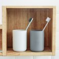 thumbnail image 2 of Vaso de baño, soporte para cepillo de dientes, juego de 3, plástico apto para uso alimentario, absolutamente irrompible (blanco, gris, marrón), 2 of 6