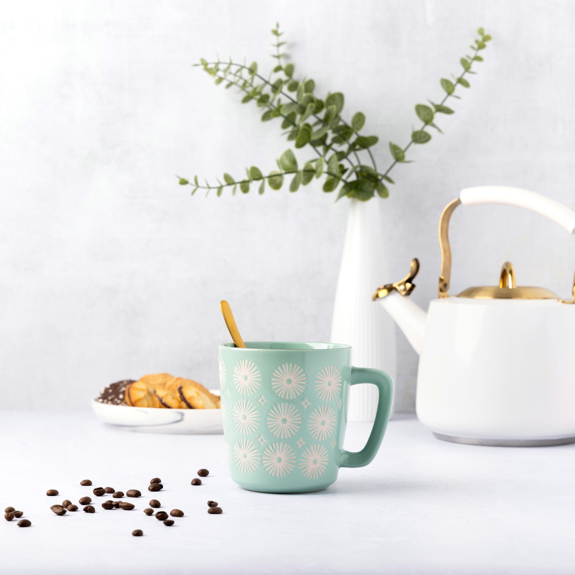 Thyme & Table Green SunBurts Mug with Gold Rim 19.9 fl oz, Stoneware