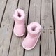 thumbnail image 1 of Zapatos de algodón acolchados de terciopelo para niños y niñas, botas de nieve de piel para bebés, botas antideslizantes de fondo suave para otoño e invierno, 1 of 6