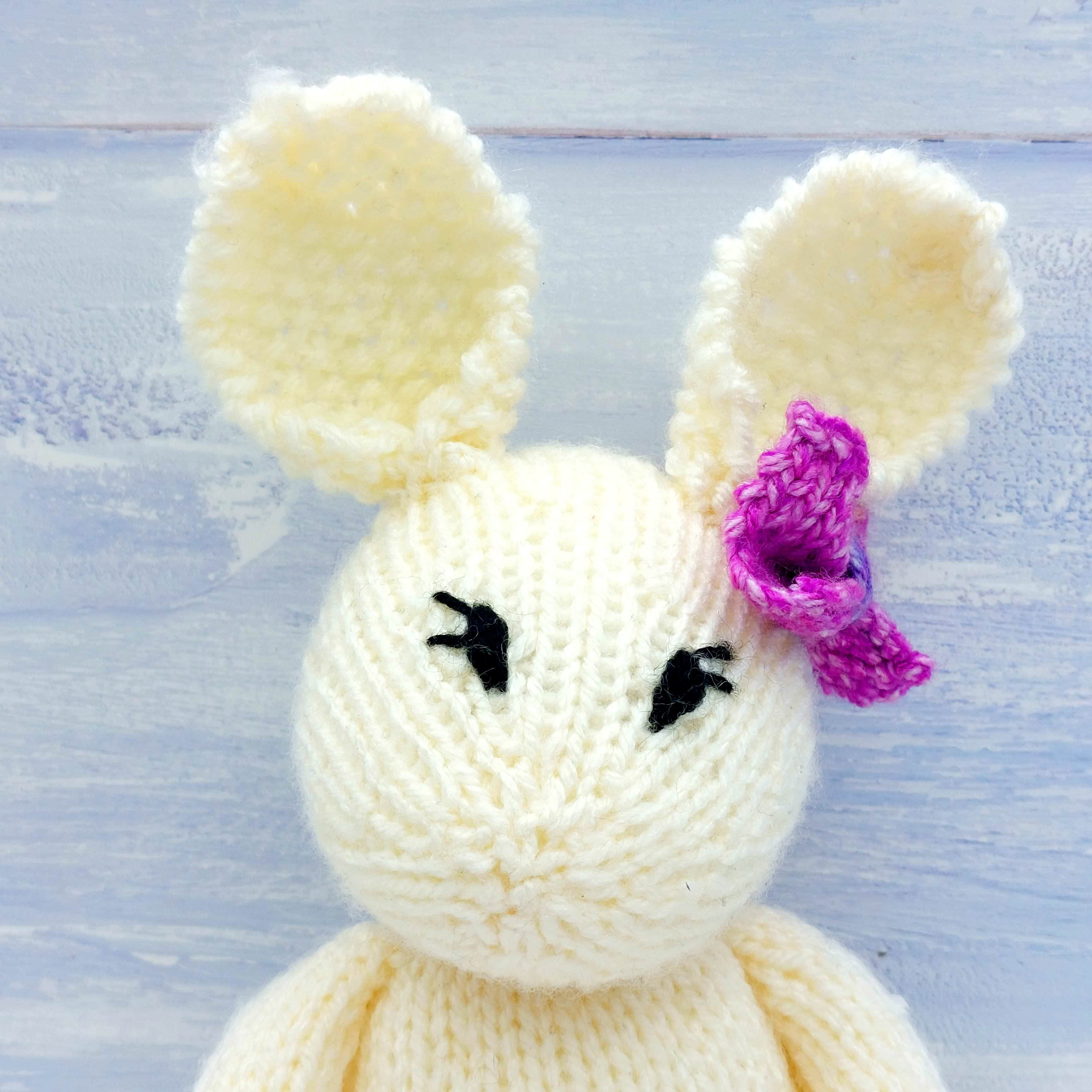 Complete Beginners Knitting Kit Arthur & Betsy Bunny Kit - Learn to knit with step by step video tutorials