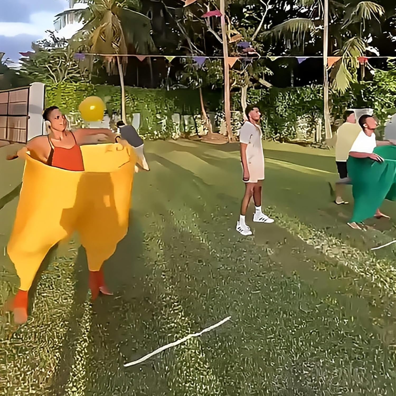 Granny Pants Yard Game, 2025 New Granny Pants Outdoor Game with Bouncy Balls, Giant Outdoor Games for Adults and Family, Funny Party Yard Games