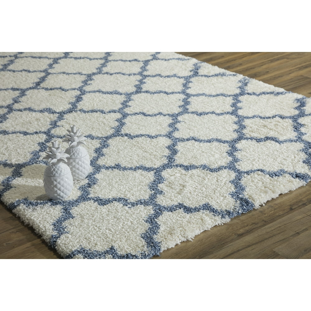 Rugs America Feather Shag Collection Ivory Light Blue Quatrefoil FH100E