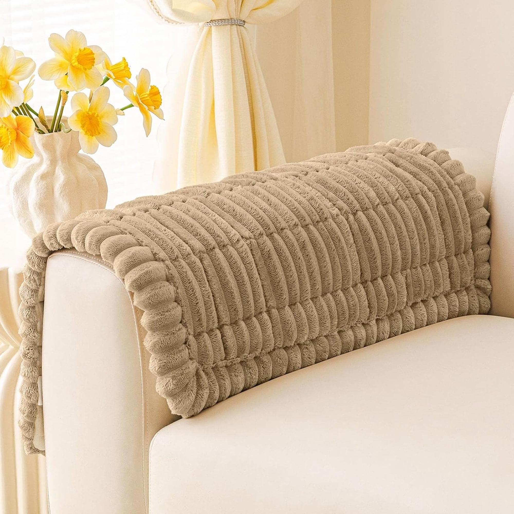LQSEO Couch Cover for Dogs Washable Non Slip Thick Flannel Sofa Protector Pet Friendly Plush Furniture Cover for Sectional Sofa & Loveseat (Khaki 27.6 X 27.6 )