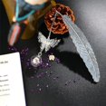 thumbnail image 1 of Marcapáginas de plumas de mariposa, colgante de Metal con bola de flor eterna creativa, regalo Vintage LingWen 8390605742781, 1 of 1