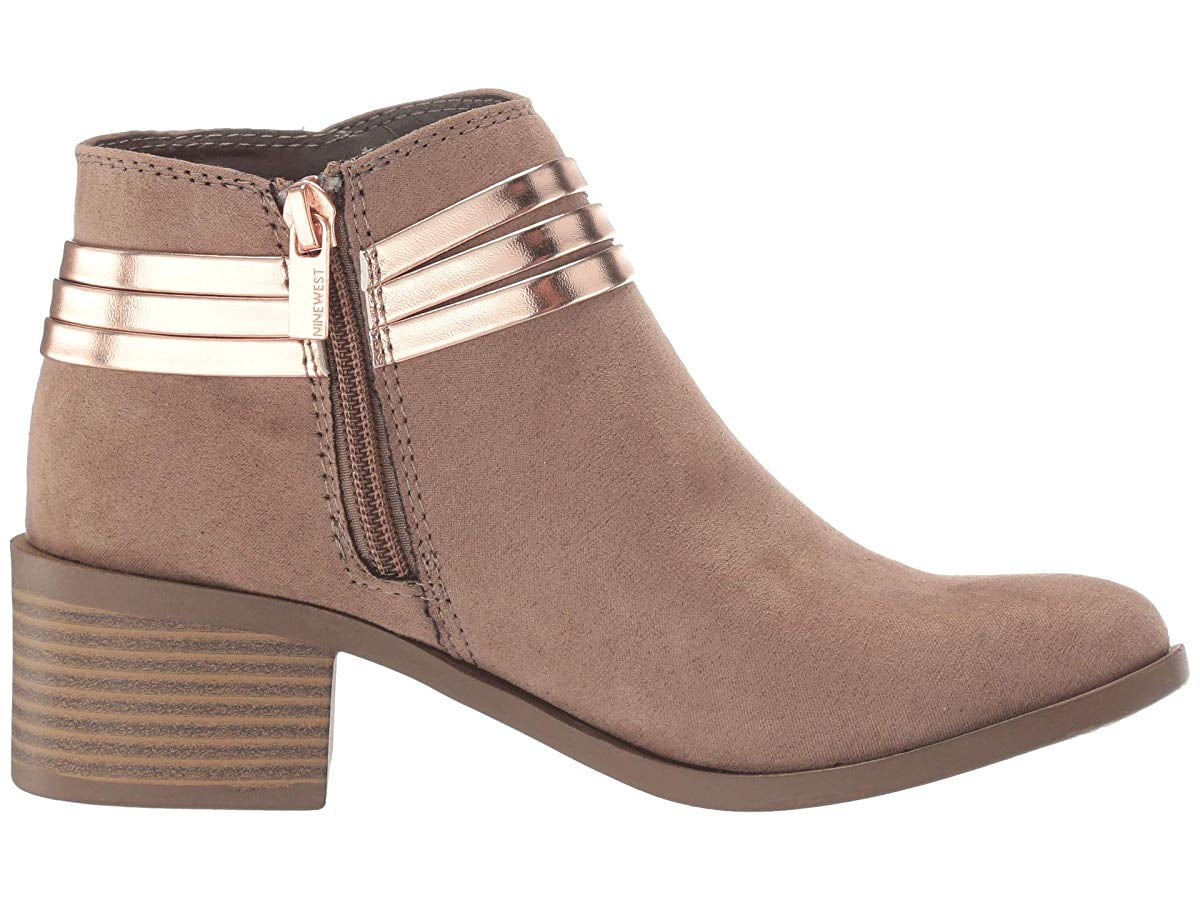 nine west cyndees