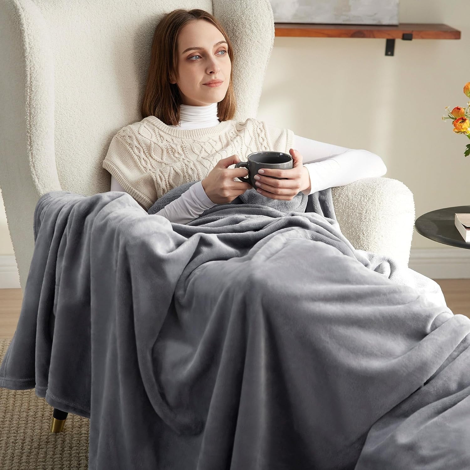 Cozy Comfort Fleece Throw Blanket for Couch Grey, 260GSM Lightweight Plush Fuzzy Cozy Soft Blankets and Throws for Sofa, 49x59 inches