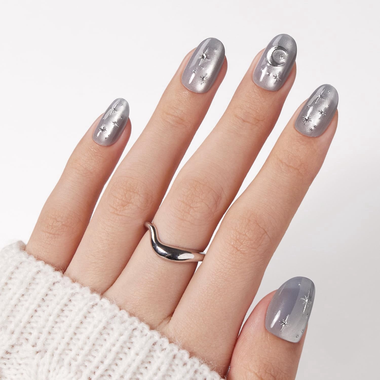 VSALON Press on Nails Short Oval - Grey Blue Cat Eye Glue On Nails with Silver Star Moon, Opaque Salon Quality Winter Fake Nails Kit - 32 PCS Stick on Nails in 16 Sizes with Glue & Cuticle Oil