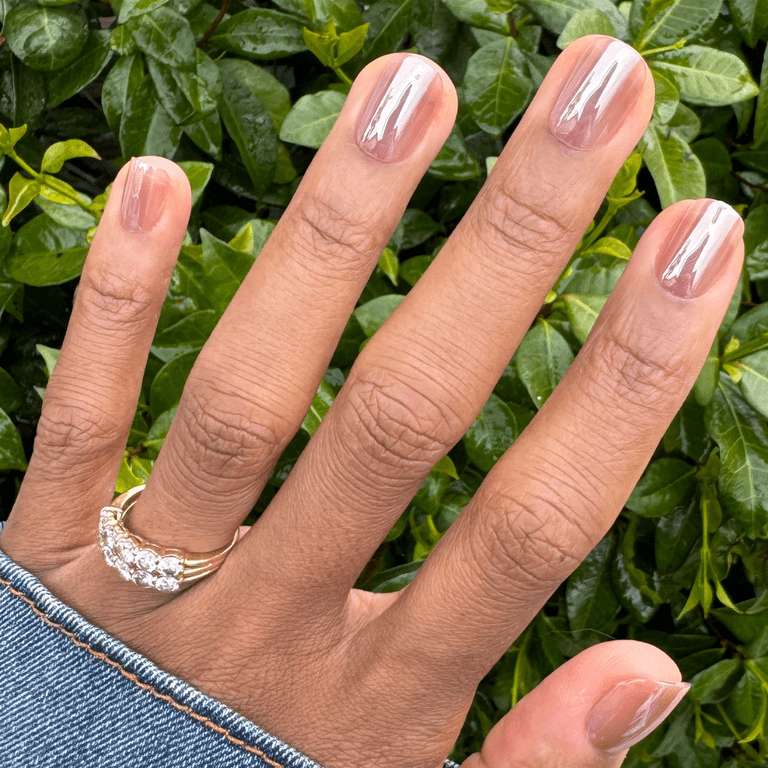 Olive & June Instant Mani Press-On Nails, Taupe Jelly Chrome photo 6
