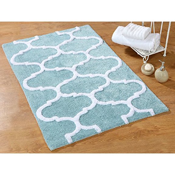 Saffron Fabs 36x24 Inches Arctic Blue/White Geometric Cotton Bath Rug