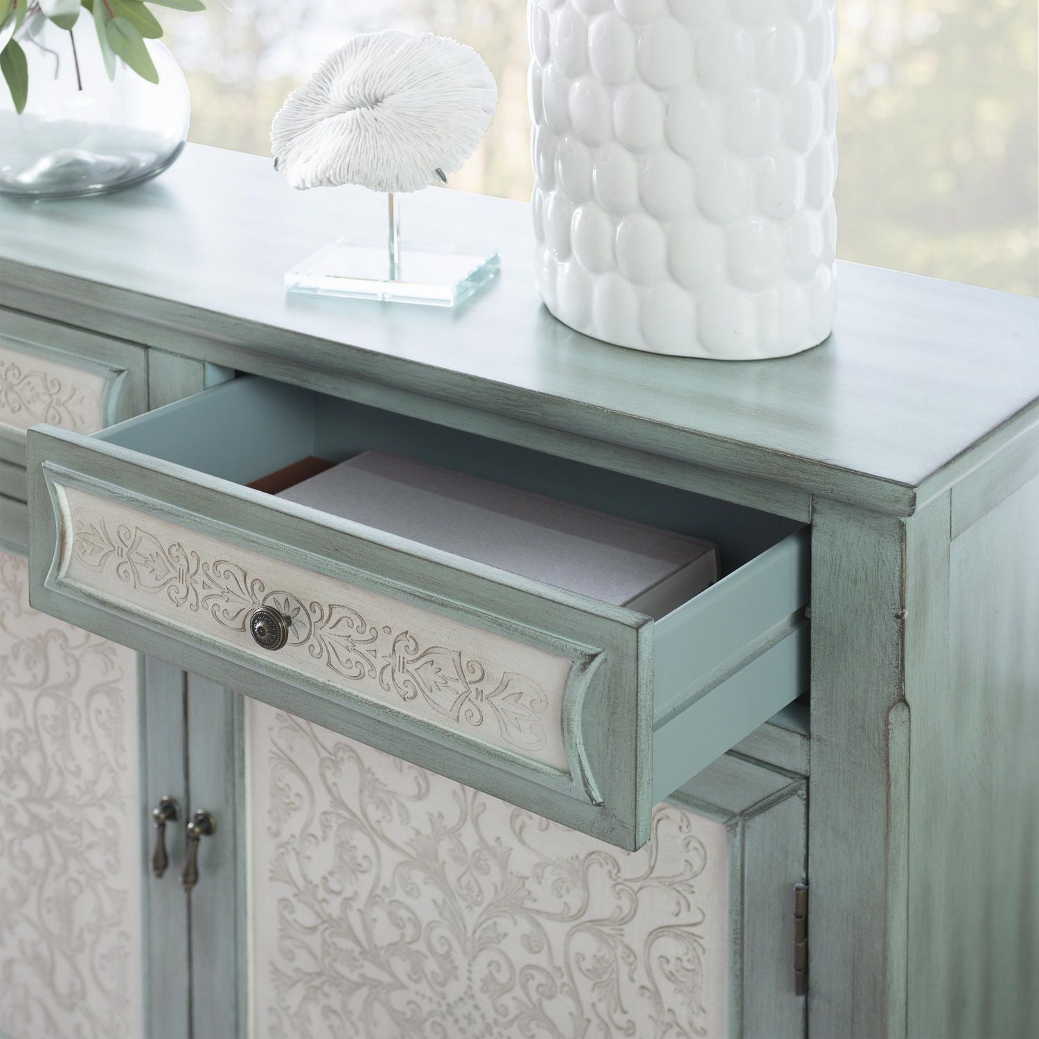Maggie 2-Door Console, Antique Blue