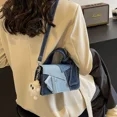 thumbnail image 4 of Bolsos de hombro y bandolera cuadrados de tela vaquera a la moda, bolsos con broche de Color a juego con personalidad, bolsos de diseño único para mujer, nuevo estilo 2024, 4 of 5
