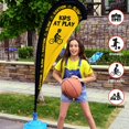thumbnail image 2 of Señal De Seguridad Con Bandera En Forma De Lágrima Con Postes De Fibra De Vidrio Y Base Pesada Para Patios Y Entradas - "Kids At Play" Amarillo, 2 of 8