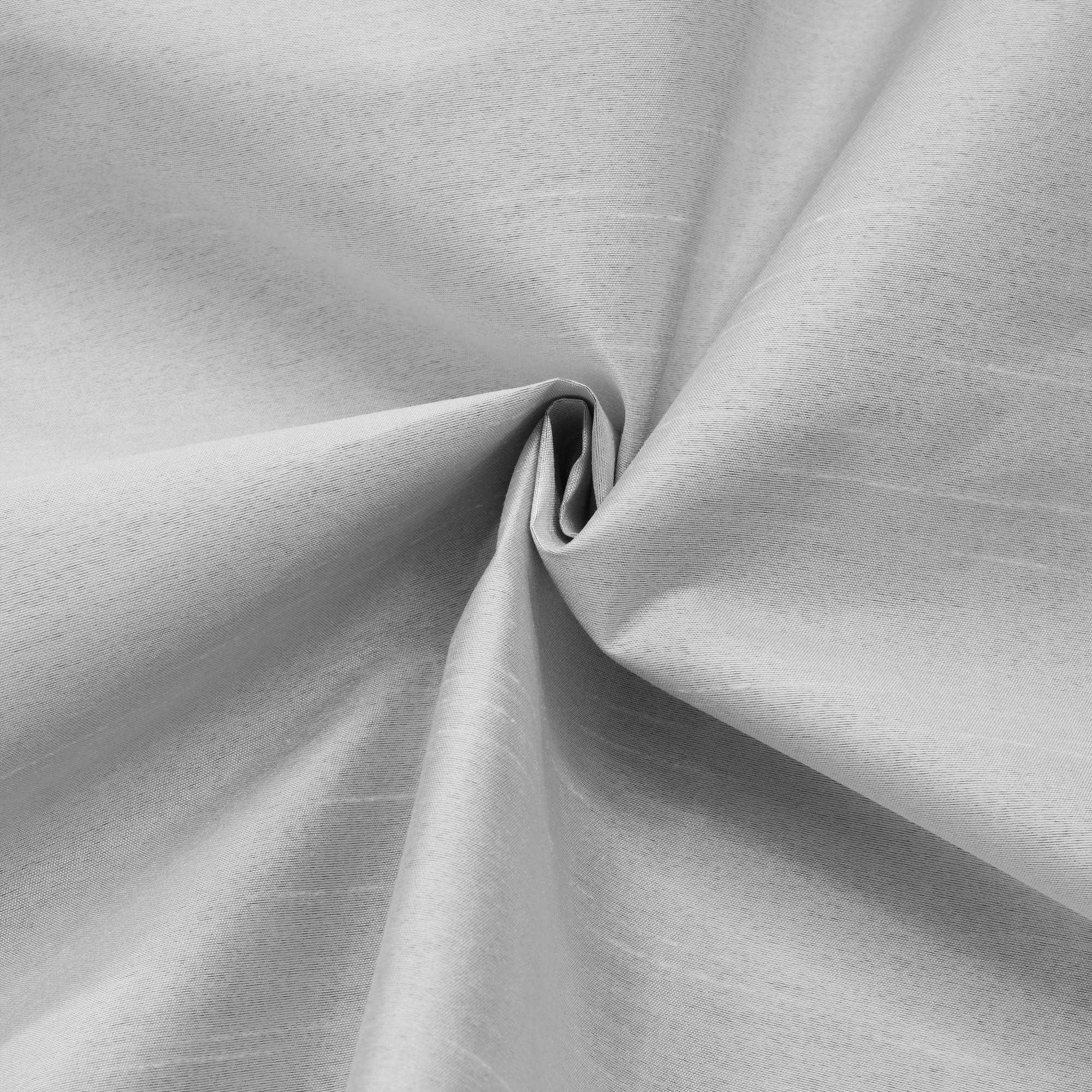 Loft Living Galiano Blackout Grommet Indoor Curtain 52 x 84 in Silver