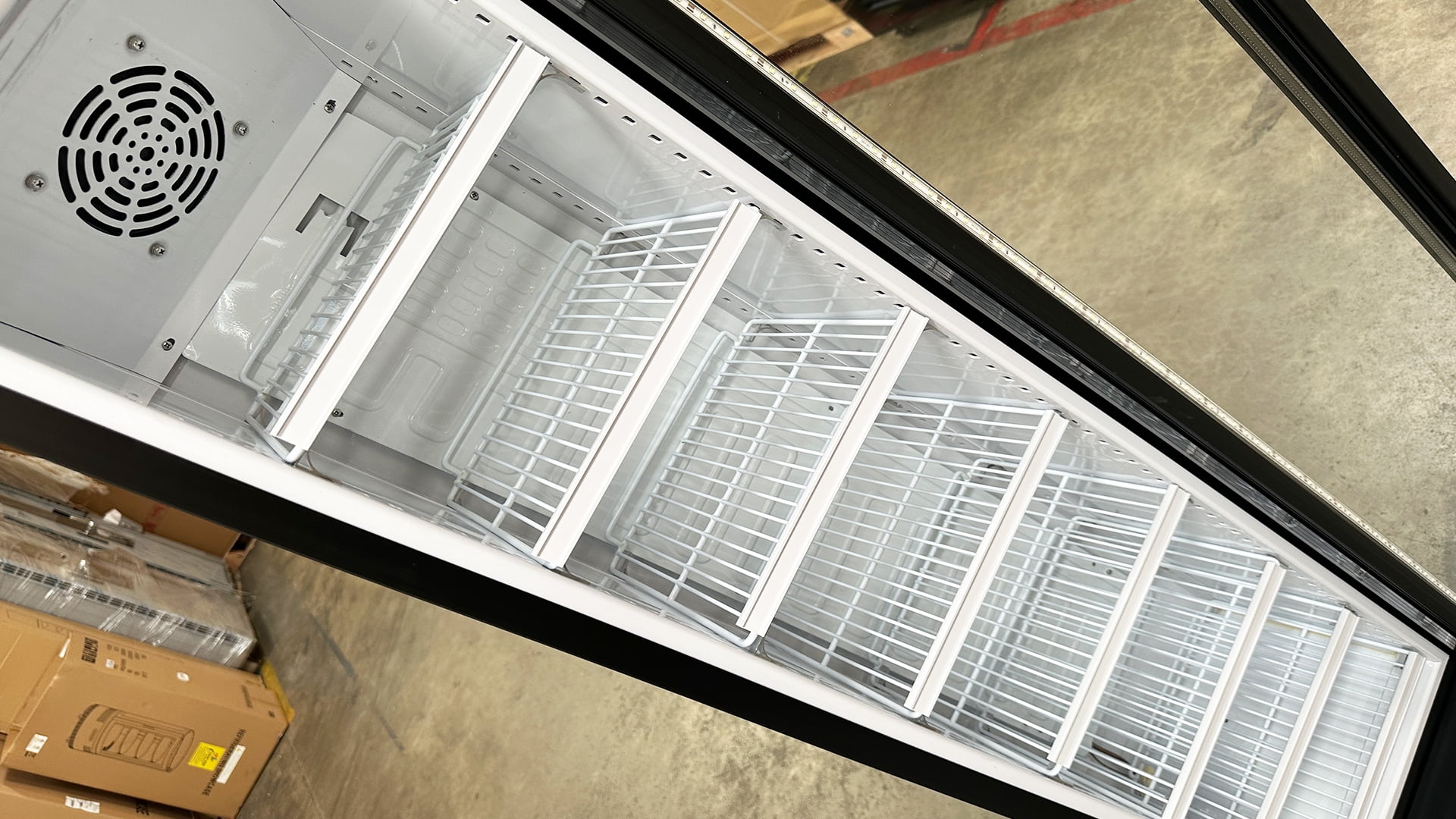 15 in. Width Commercial Narrow Glass Door Upright Reach-in Refrigerator 3.7 Cu.Ft. Cooler Display