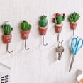 thumbnail image 4 of Kearding Gancho en forma de Cactus, colgadores de pared de puerta de acero inoxidable fuerte, ganchos de succión, estante de carga pesada, Almacenamiento y organización del hogar, 4 of 6