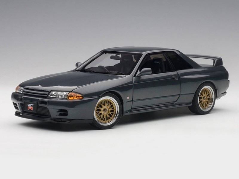 Nissan Skyline Gt R R32 V Spec Ii Tuned Version Gun Grey Metallic 1 18 Diecast Model Car By Autoart Walmart Com