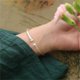 thumbnail image 4 of Pulsera rígida con flores para hombre y mujer, ajustable, tipo brazalete, ideal como regalo de cumpleaños., 4 of 9